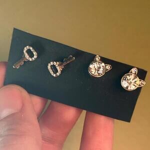 Women's Silver and Gold Jewellery